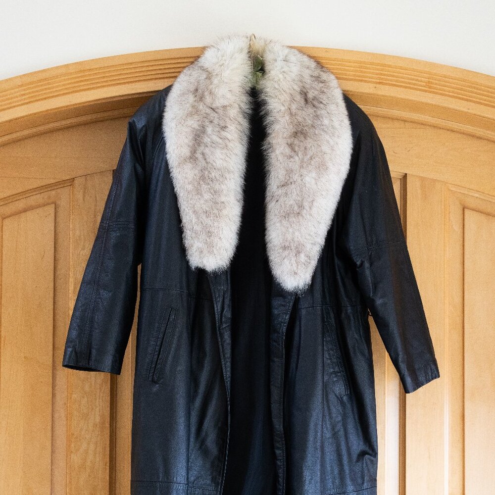 Vintage Ronlee Genuine Leather Trench Coat w/ Real Fox Fur Collar – Size M